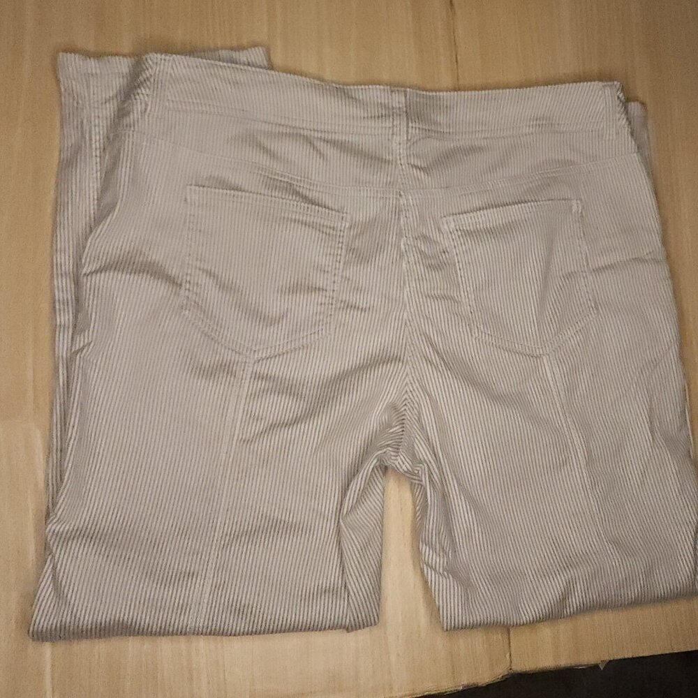 Chico's Tan White Pinstripe Casual Pants Medium - Picture 2 of 10